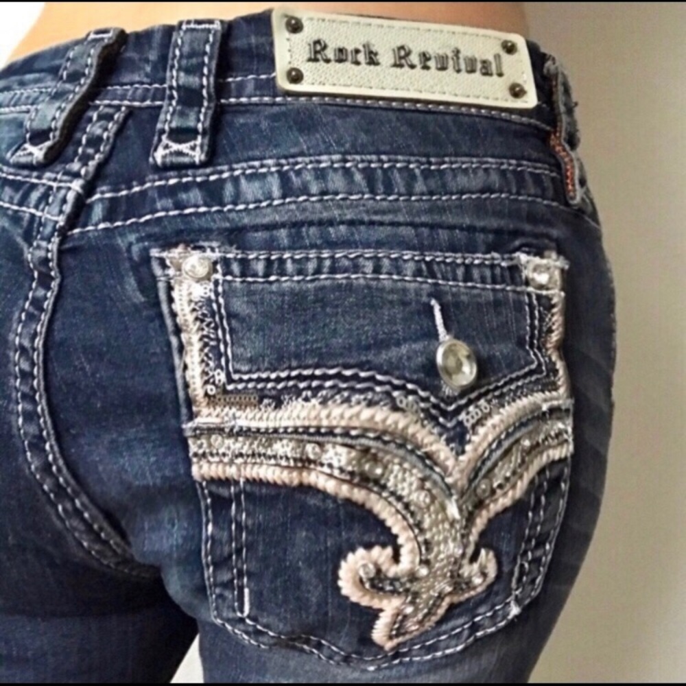 Rock Revival Betty Straight Leg Jeans